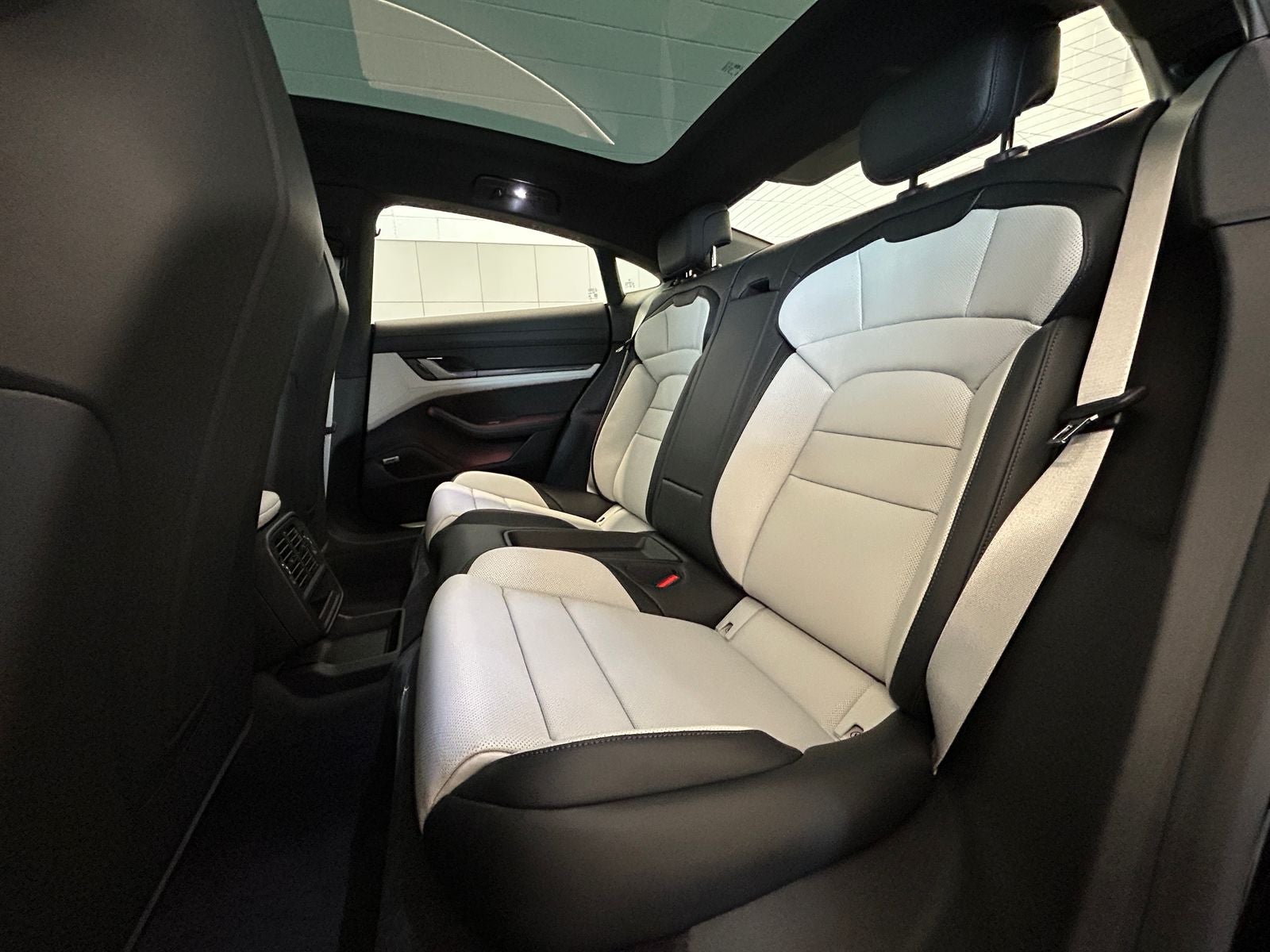2026 Porsche Taycan 4