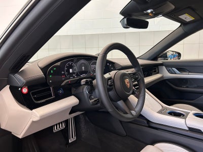 2026 Porsche Taycan 4