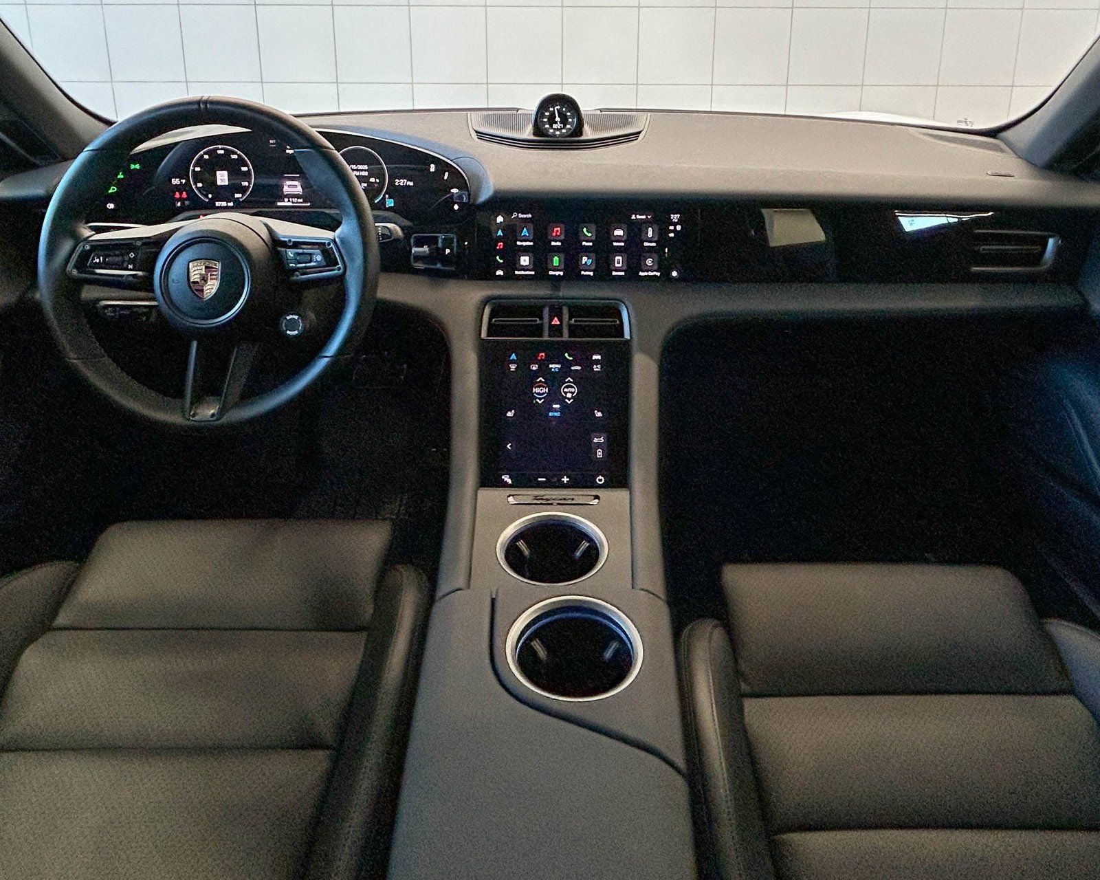 2025 Porsche Taycan RWD