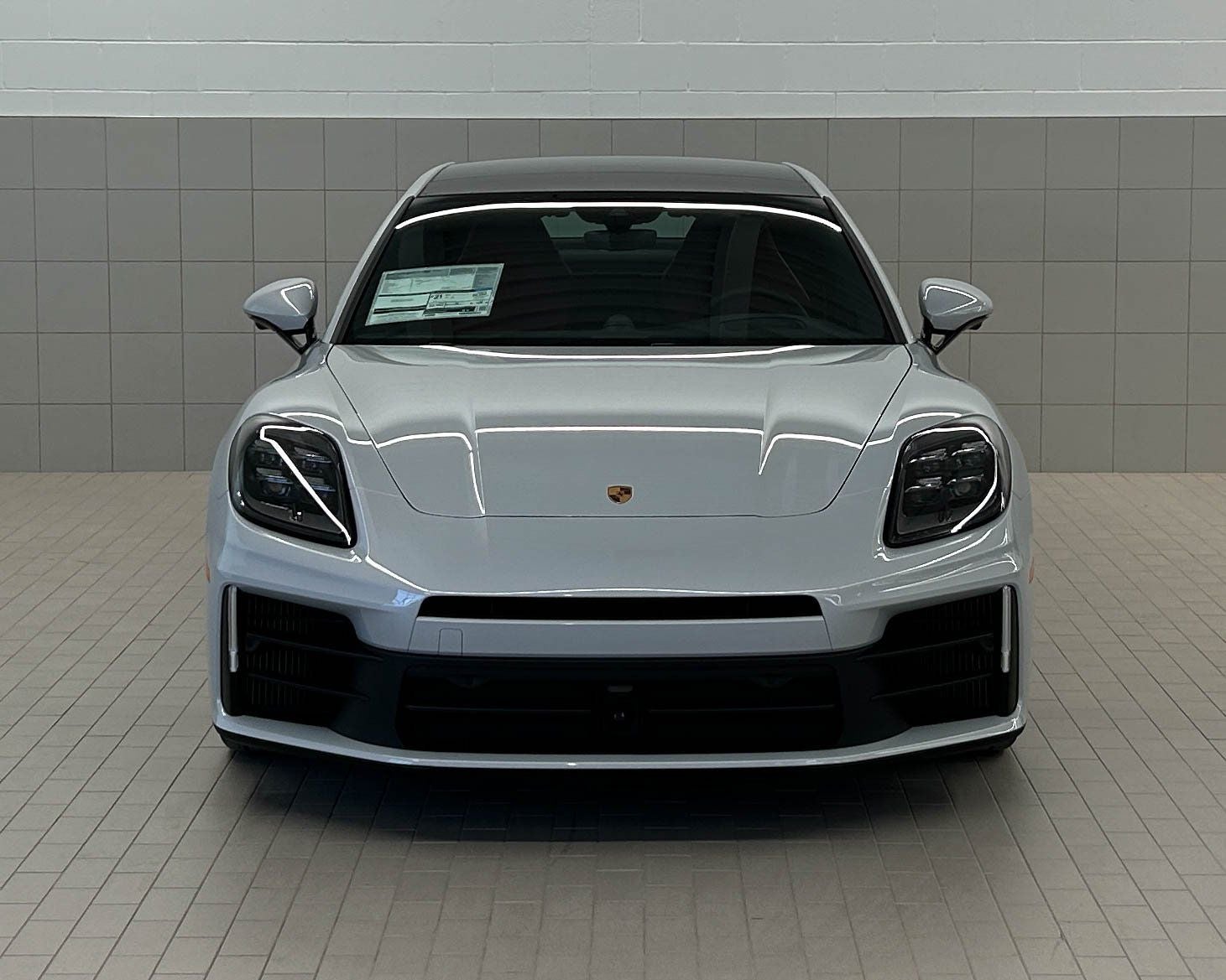 2026 Porsche Panamera 4