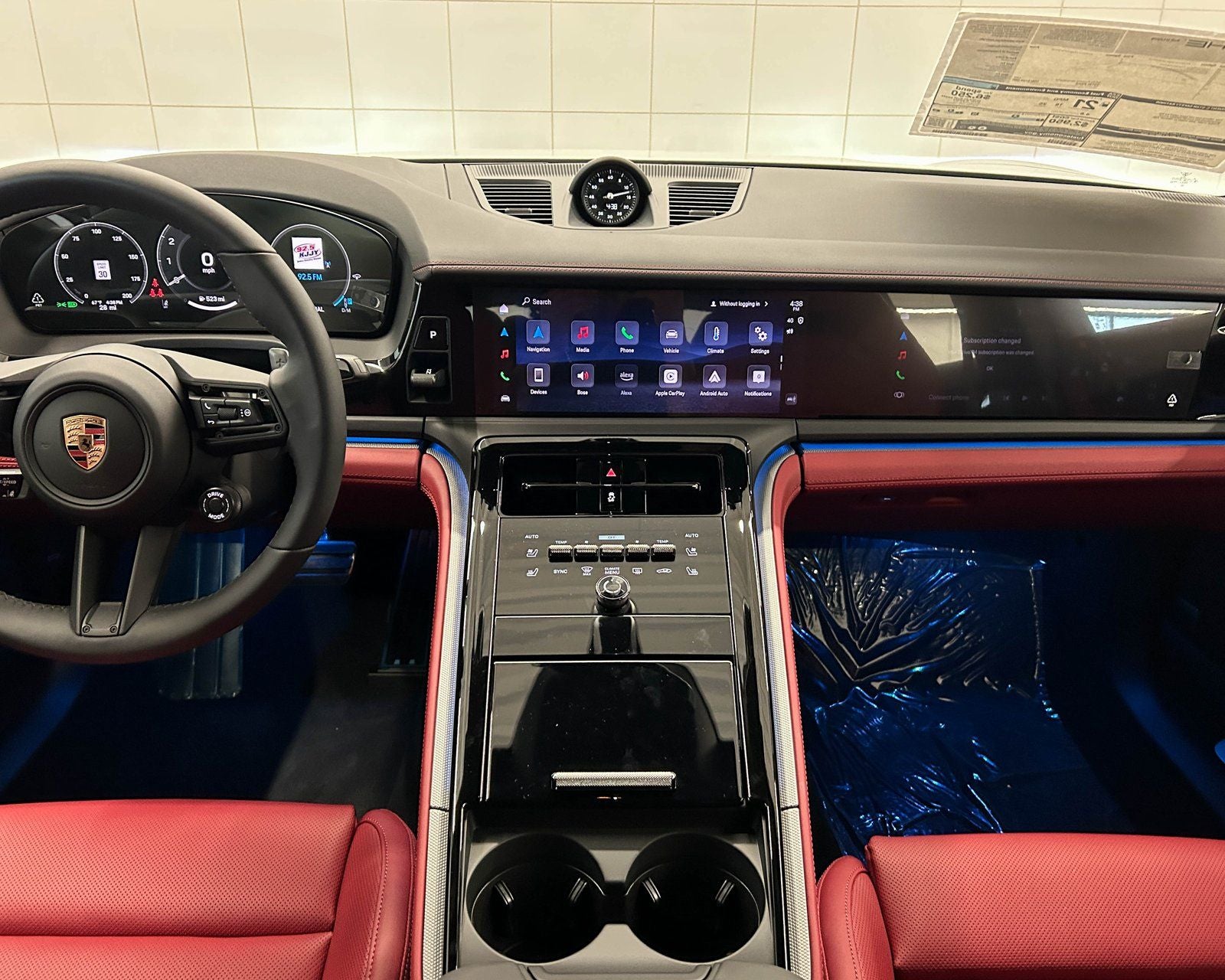 2026 Porsche Panamera 4