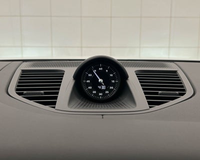 2026 Porsche Panamera 4
