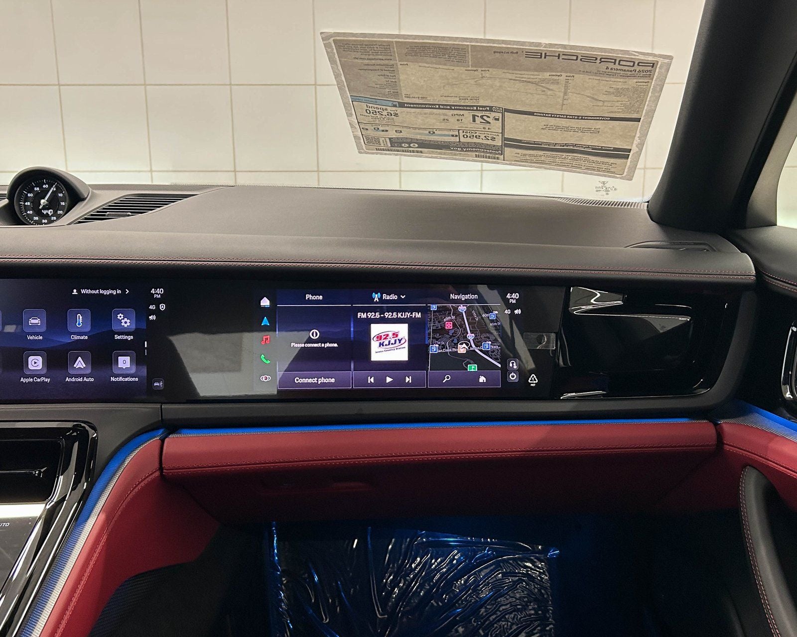 2026 Porsche Panamera 4