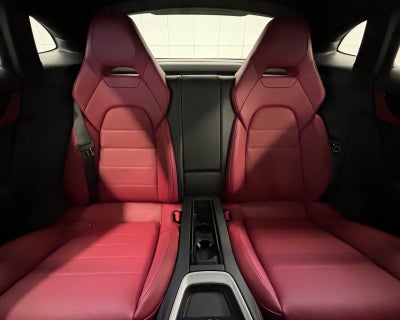 2026 Porsche Panamera 4
