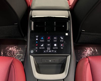 2026 Porsche Panamera 4