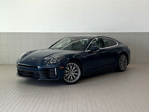 2026 Porsche Panamera 4