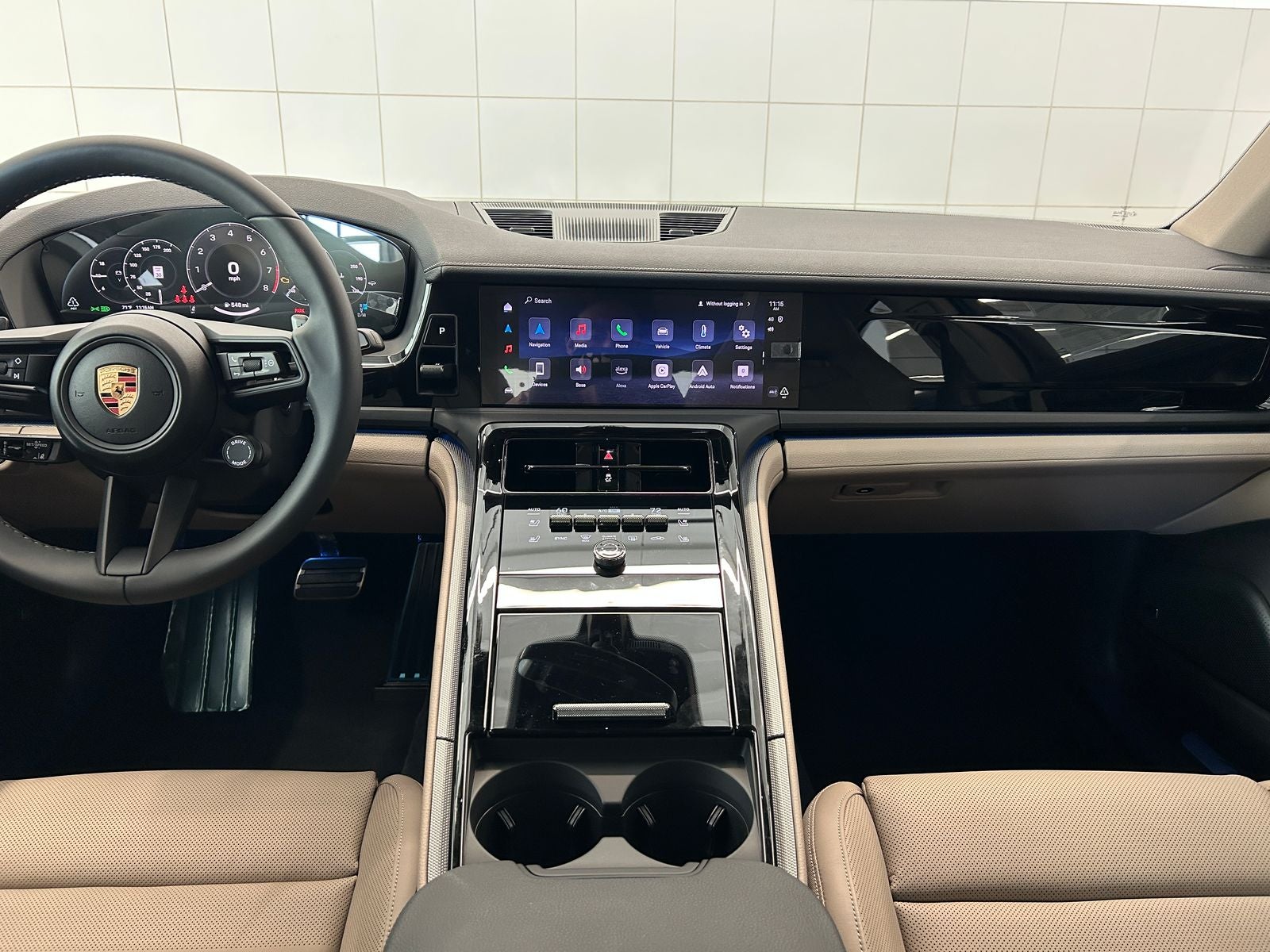 2026 Porsche Panamera 4