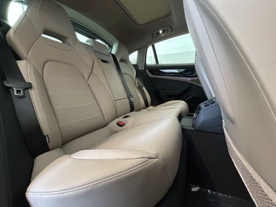 2026 Porsche Panamera 4