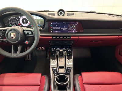 2026 Porsche 911 Carrera GTS