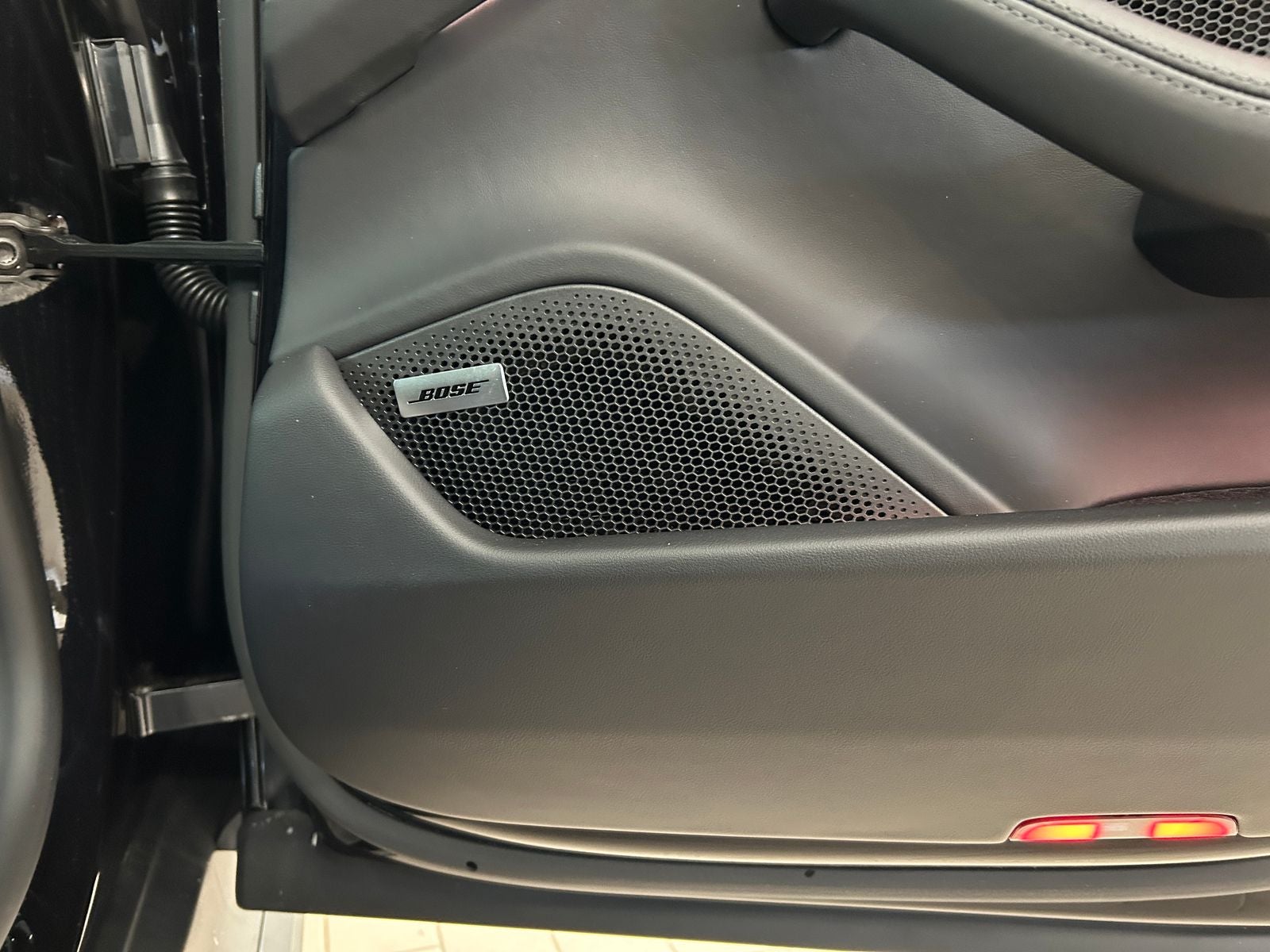 2026 Porsche Taycan 4S