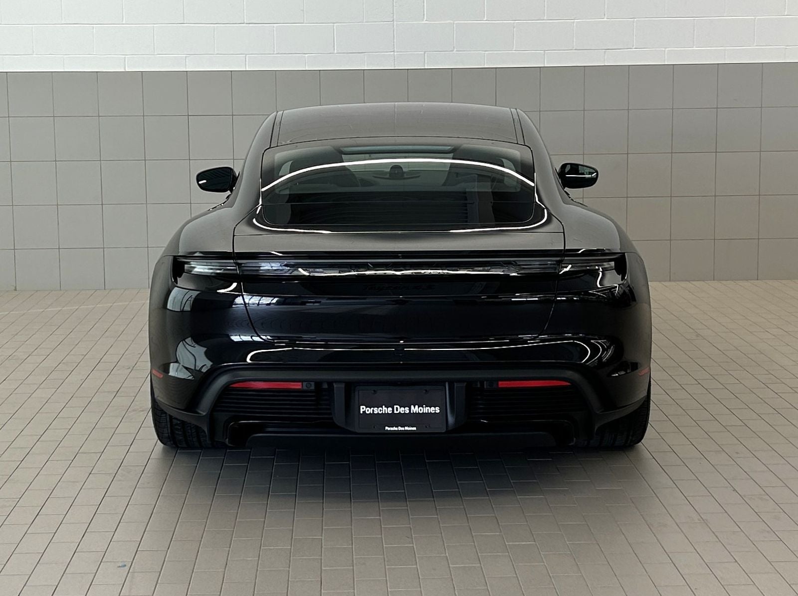 2026 Porsche Taycan 4S