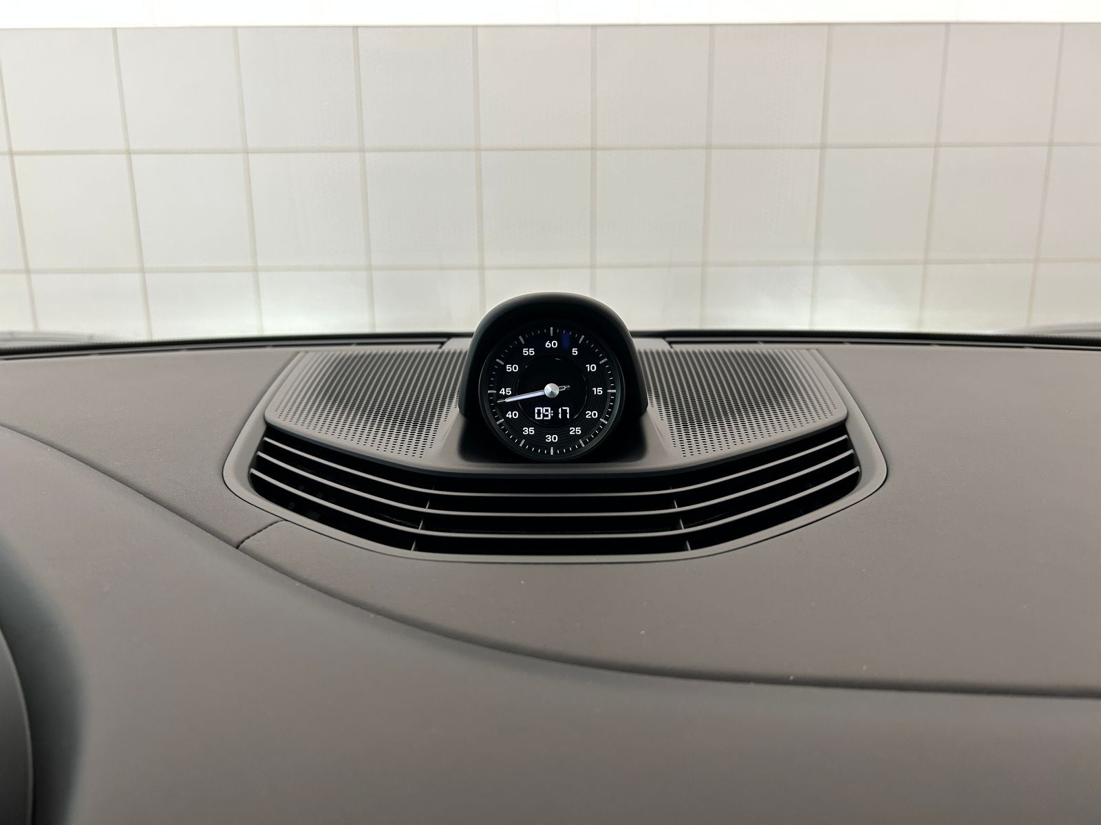 2026 Porsche Taycan 4S