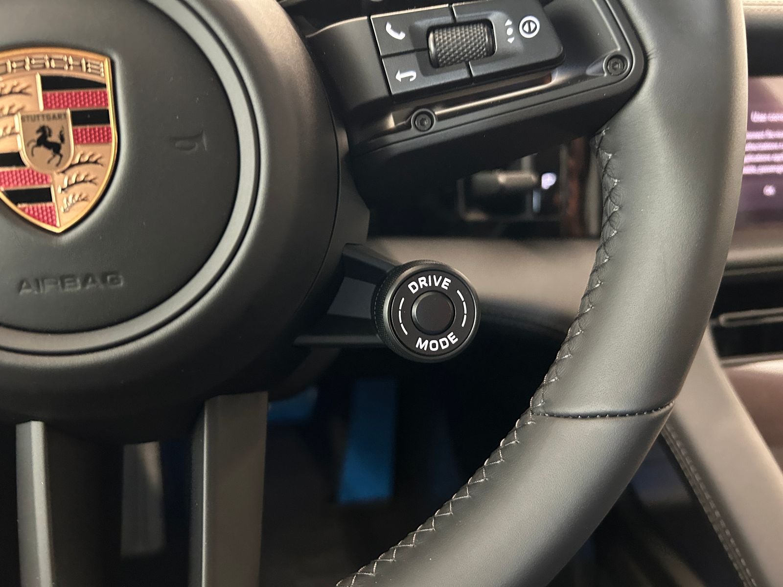 2026 Porsche Taycan 4S