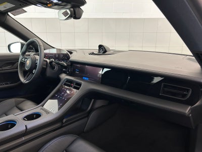 2026 Porsche Taycan 4S
