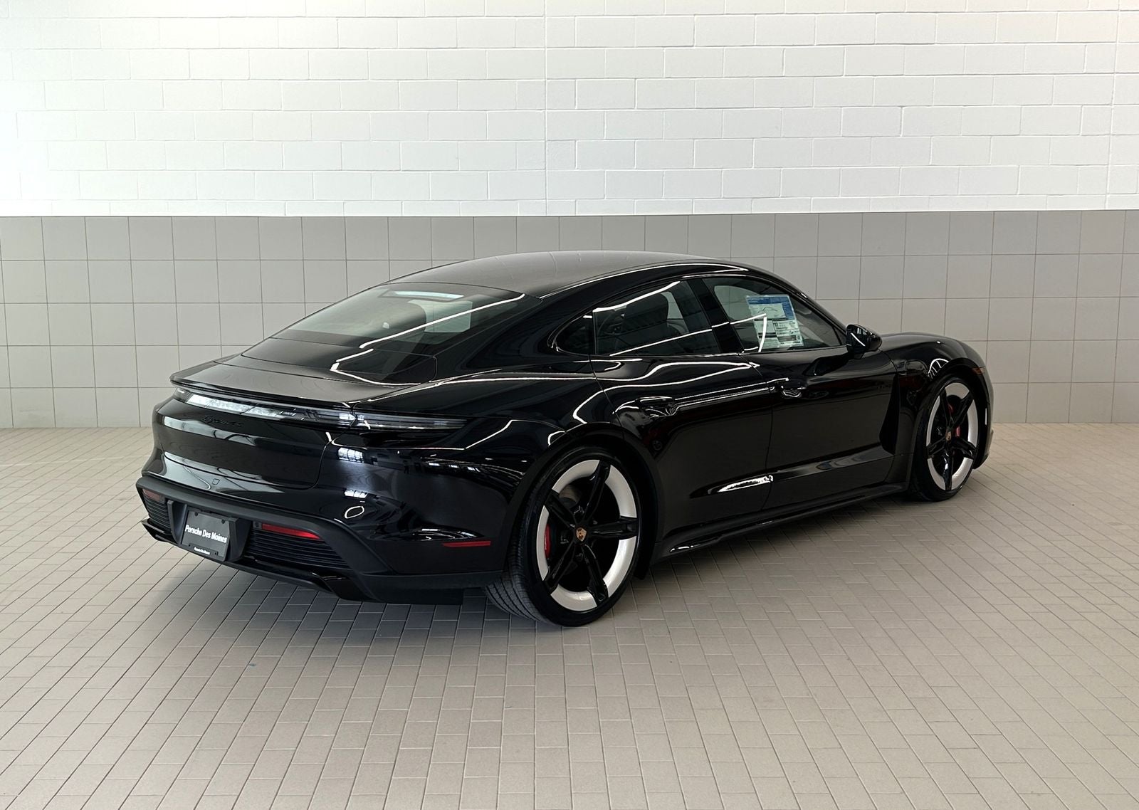 2026 Porsche Taycan 4S