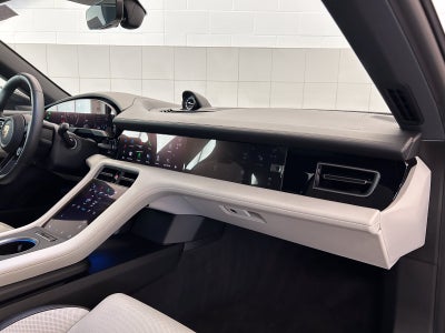 2025 Porsche Taycan 4S