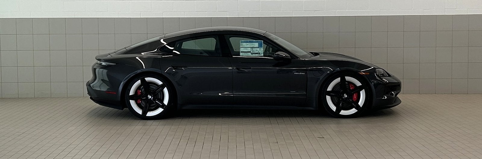 2025 Porsche Taycan 4S