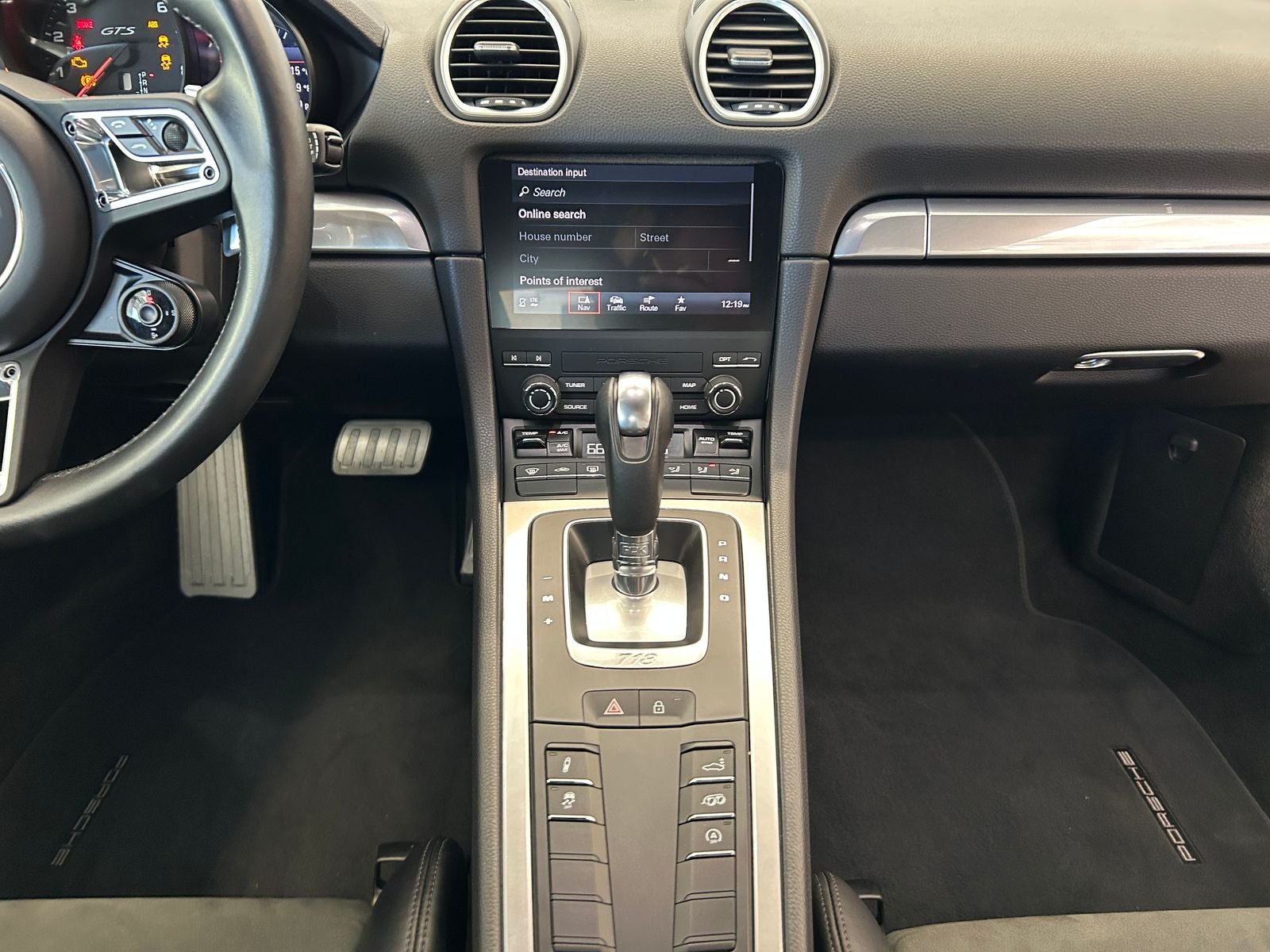 2025 Porsche 718 Cayman GTS