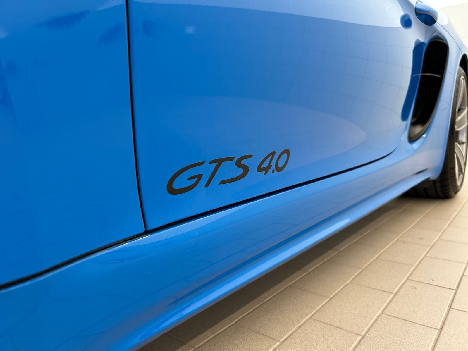 2025 Porsche 718 Cayman GTS