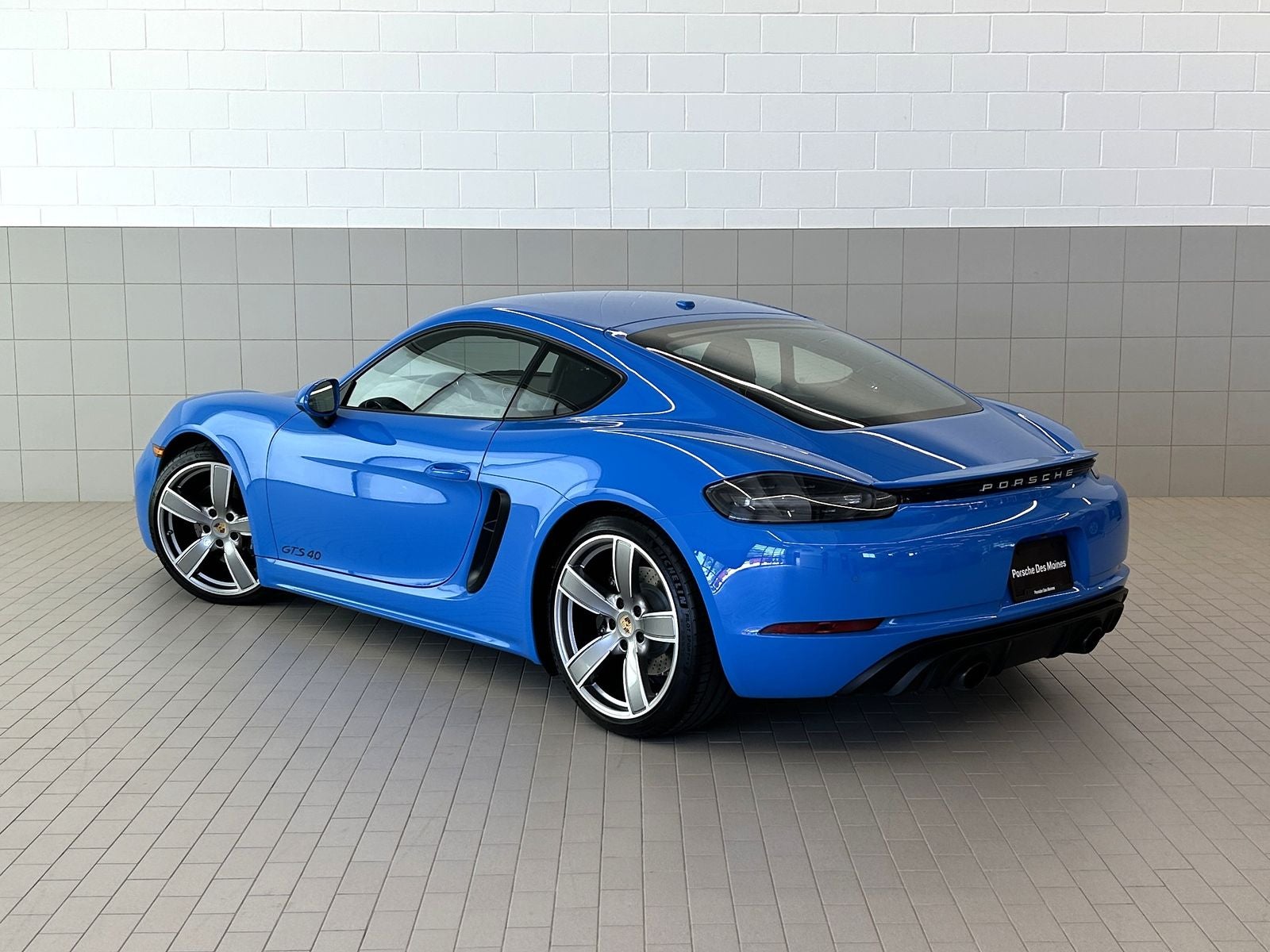 2025 Porsche 718 Cayman GTS