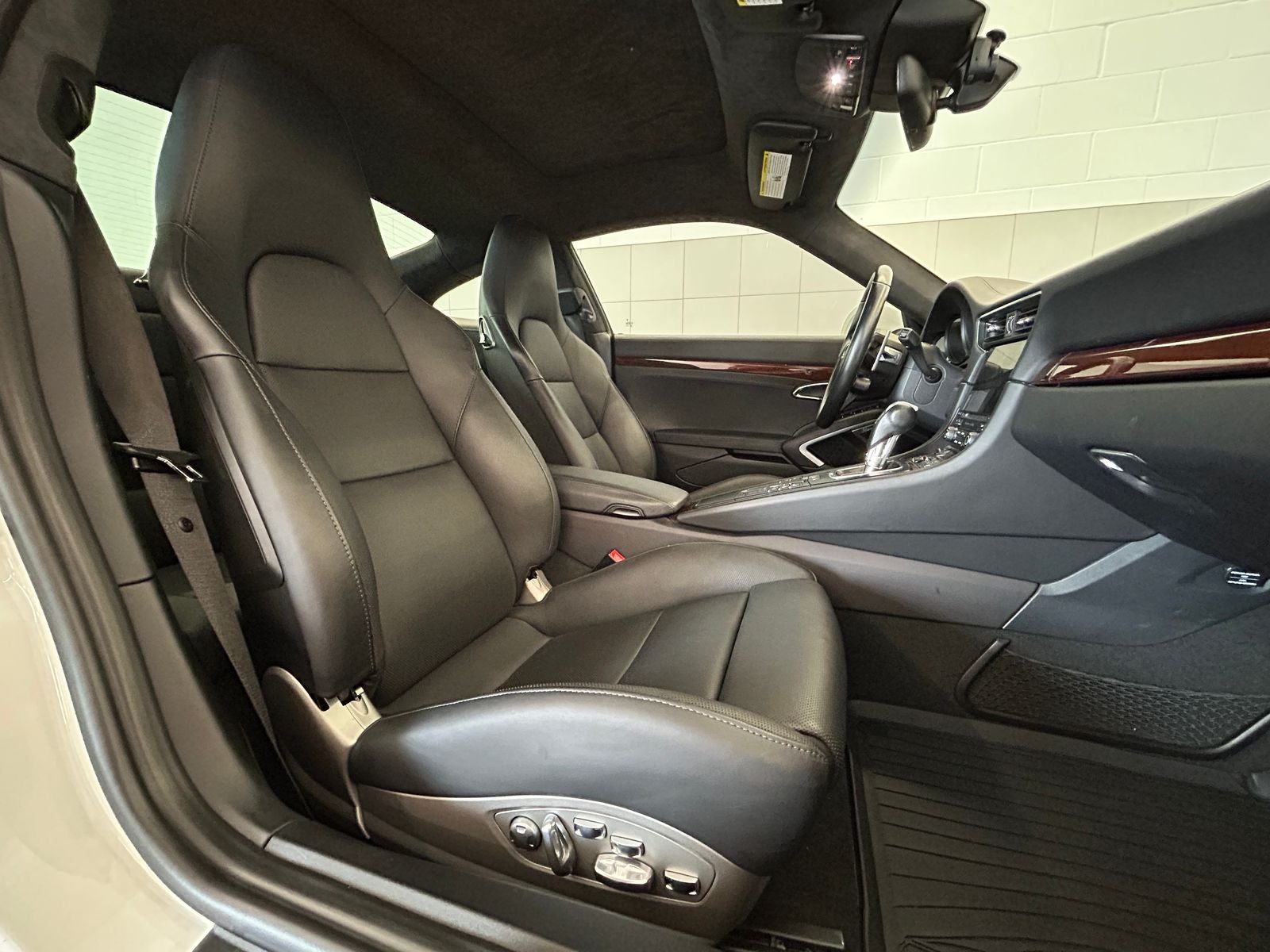 2017 Porsche 911 Turbo S