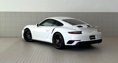 2017 Porsche 911 Turbo S