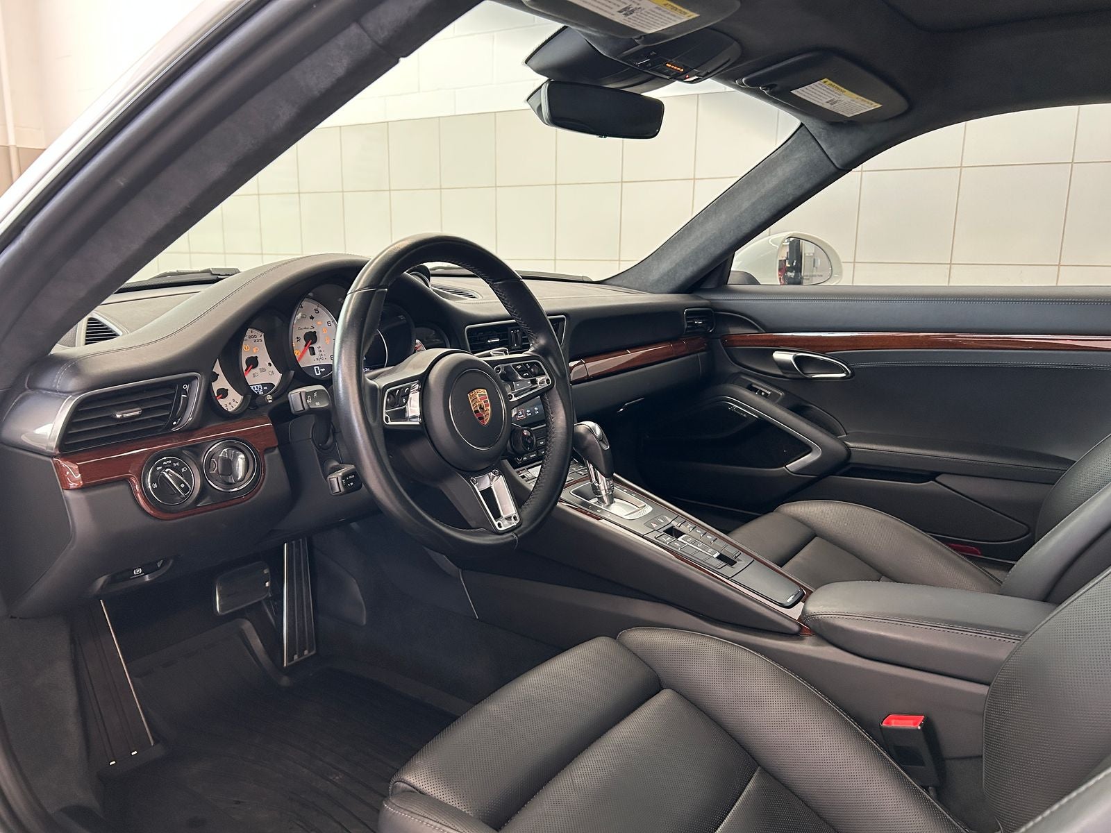 2017 Porsche 911 Turbo S