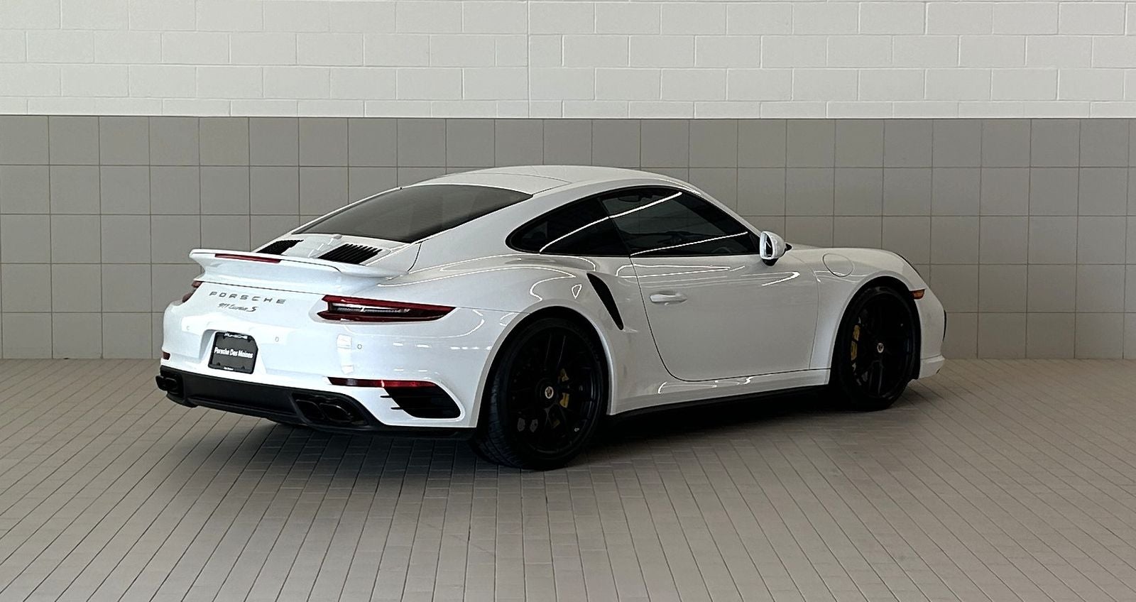 2017 Porsche 911 Turbo S