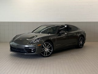 2023 Porsche Panamera E-Hybrid 4