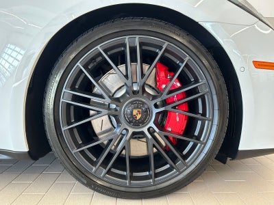 2026 Porsche Panamera GTS