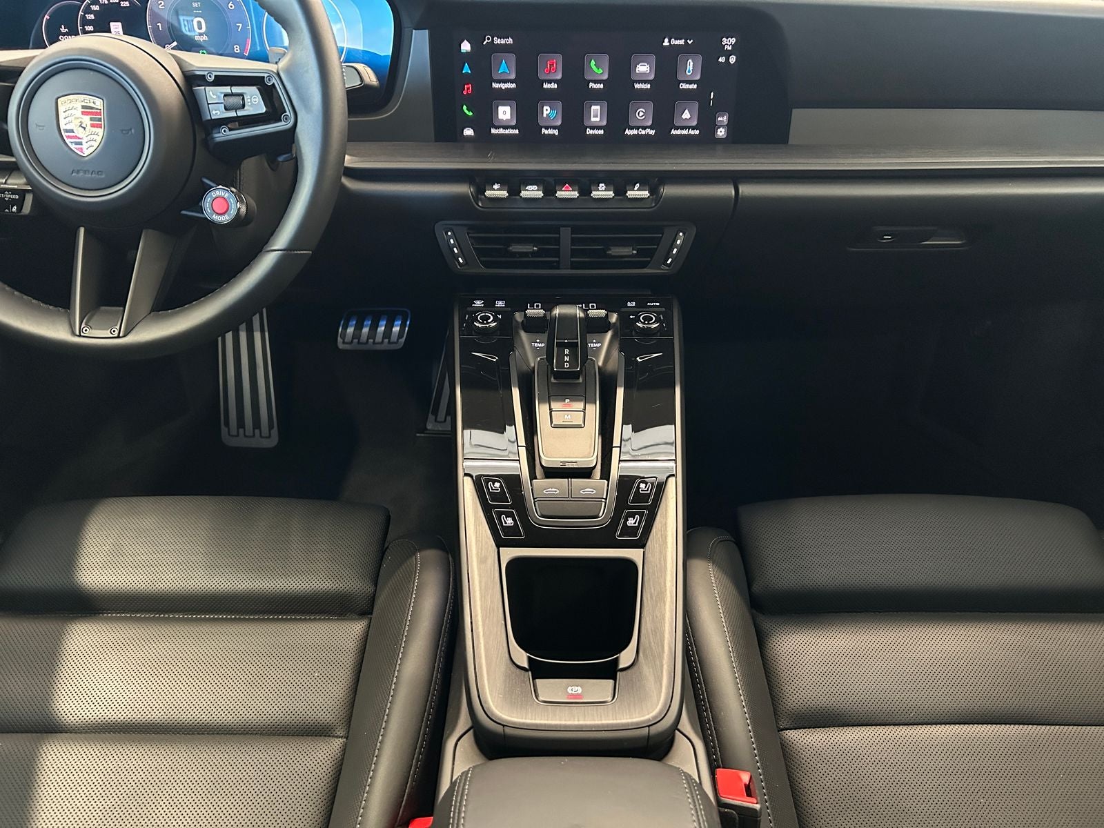 2025 Porsche 911 Targa 4 GTS