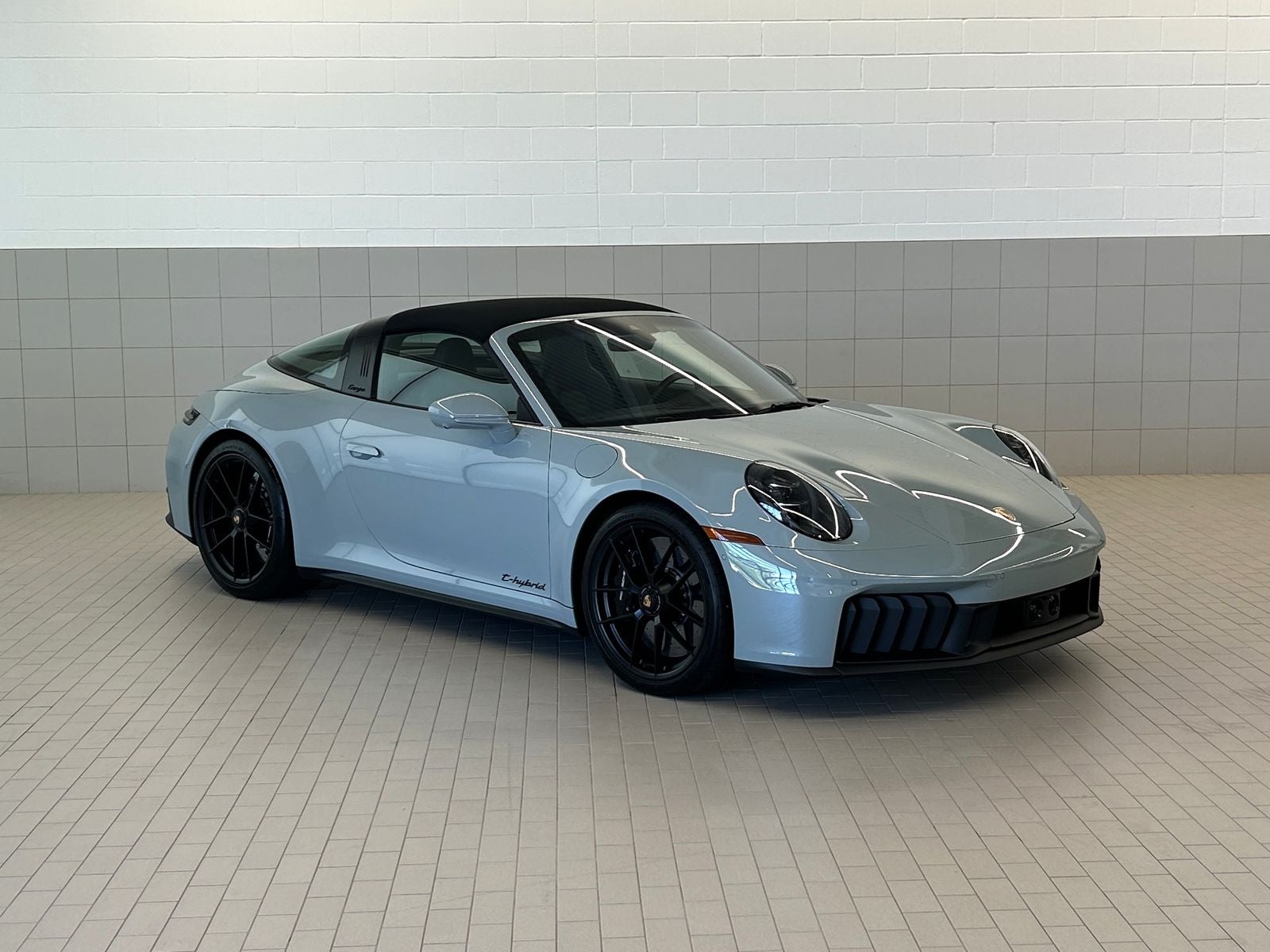 2025 Porsche 911 Targa 4 GTS