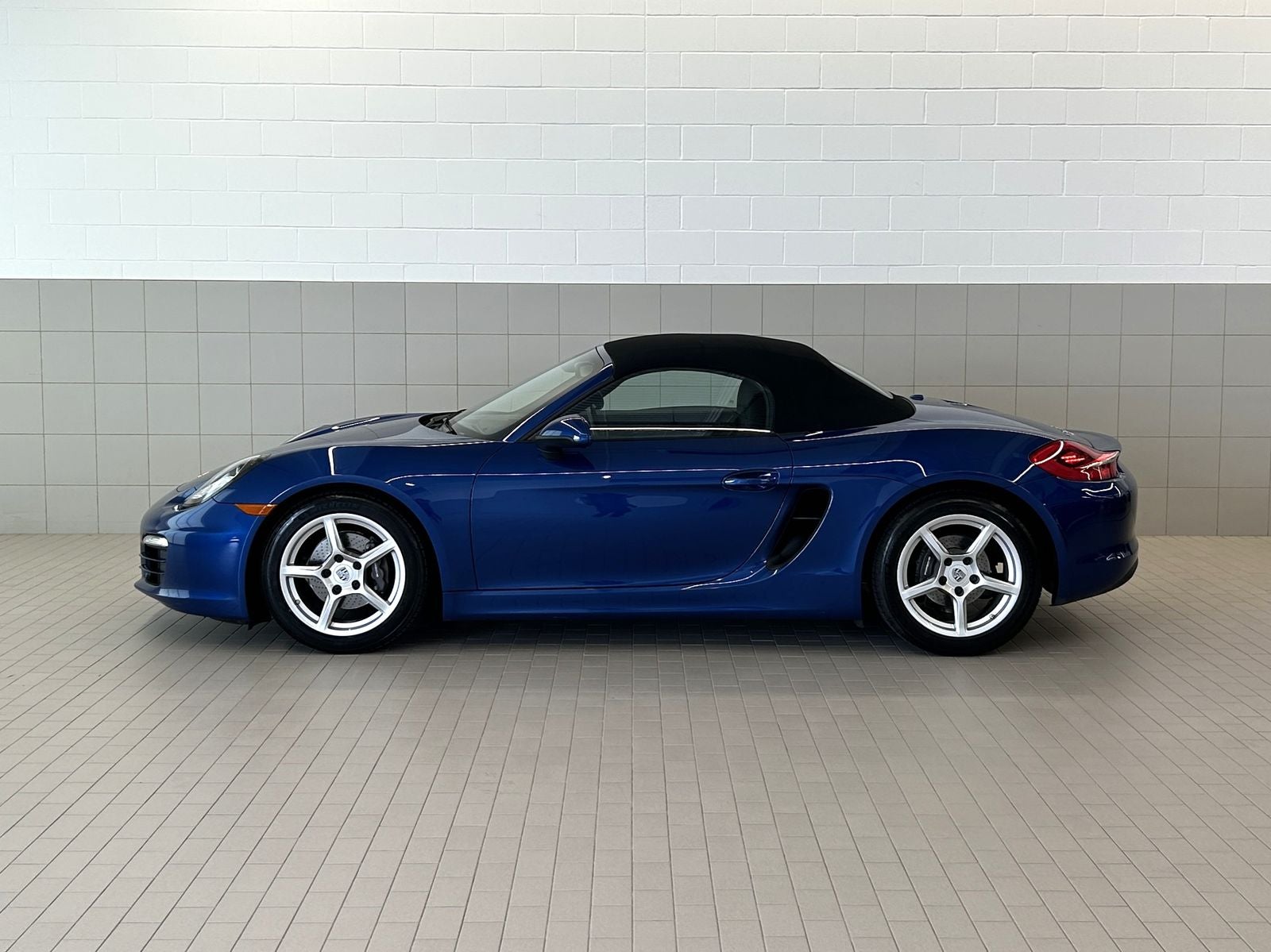 2013 Porsche Boxster 2dr Roadster