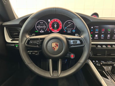 2025 Porsche 911 Carrera GTS