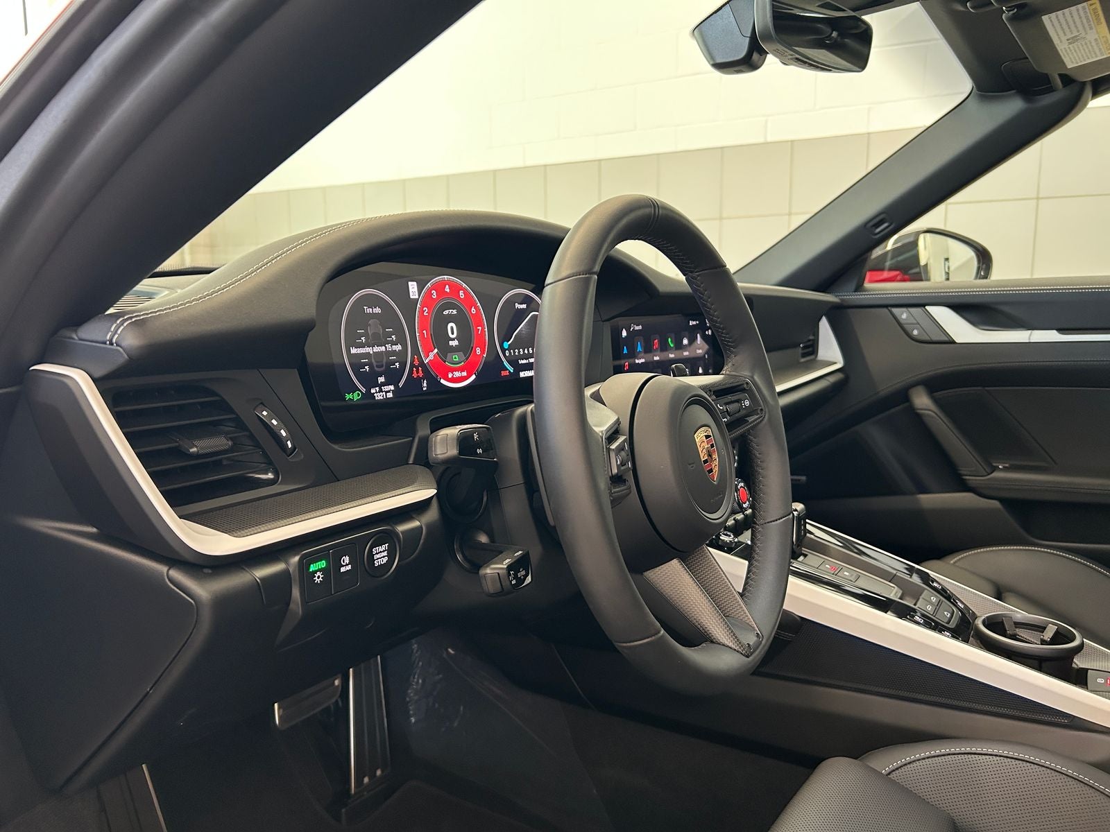 2025 Porsche 911 Carrera GTS