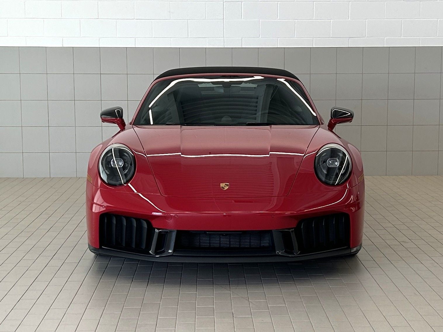 2025 Porsche 911 Carrera GTS