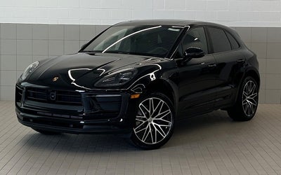 2026 Porsche Macan AWD