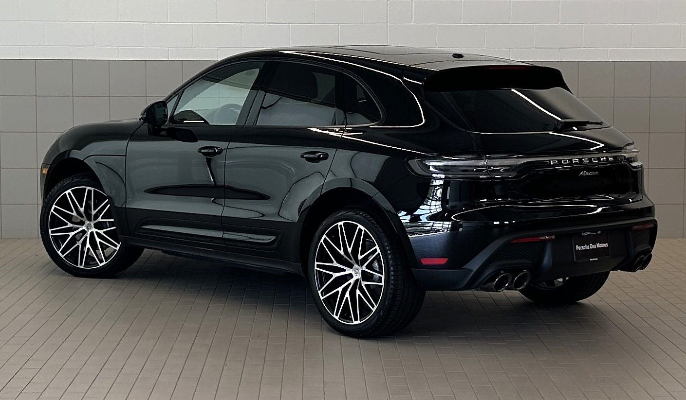 2026 Porsche Macan AWD