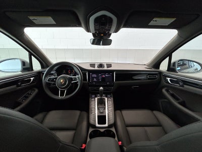 2021 Porsche Macan AWD