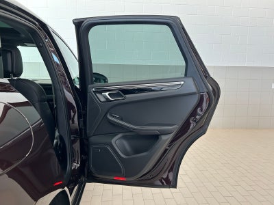 2026 Porsche Macan T