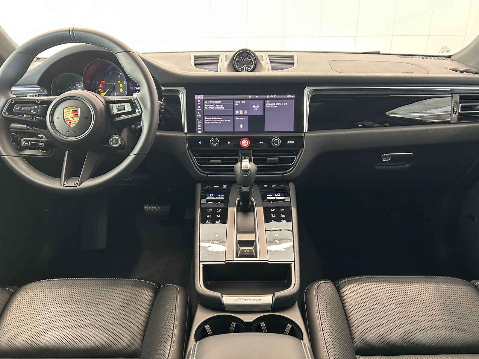 2026 Porsche Macan T