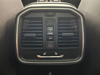 2026 Porsche Macan T