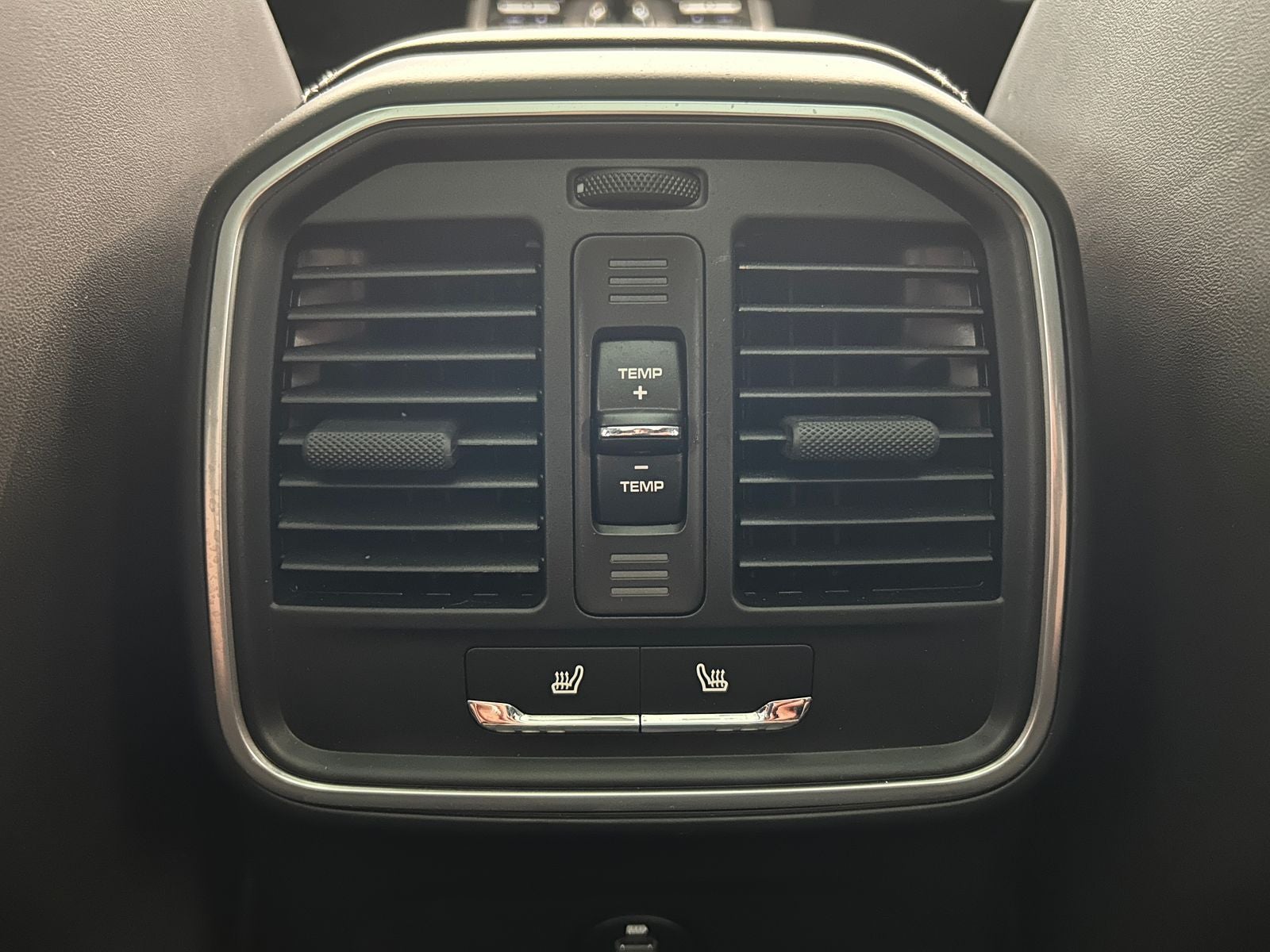 2026 Porsche Macan T