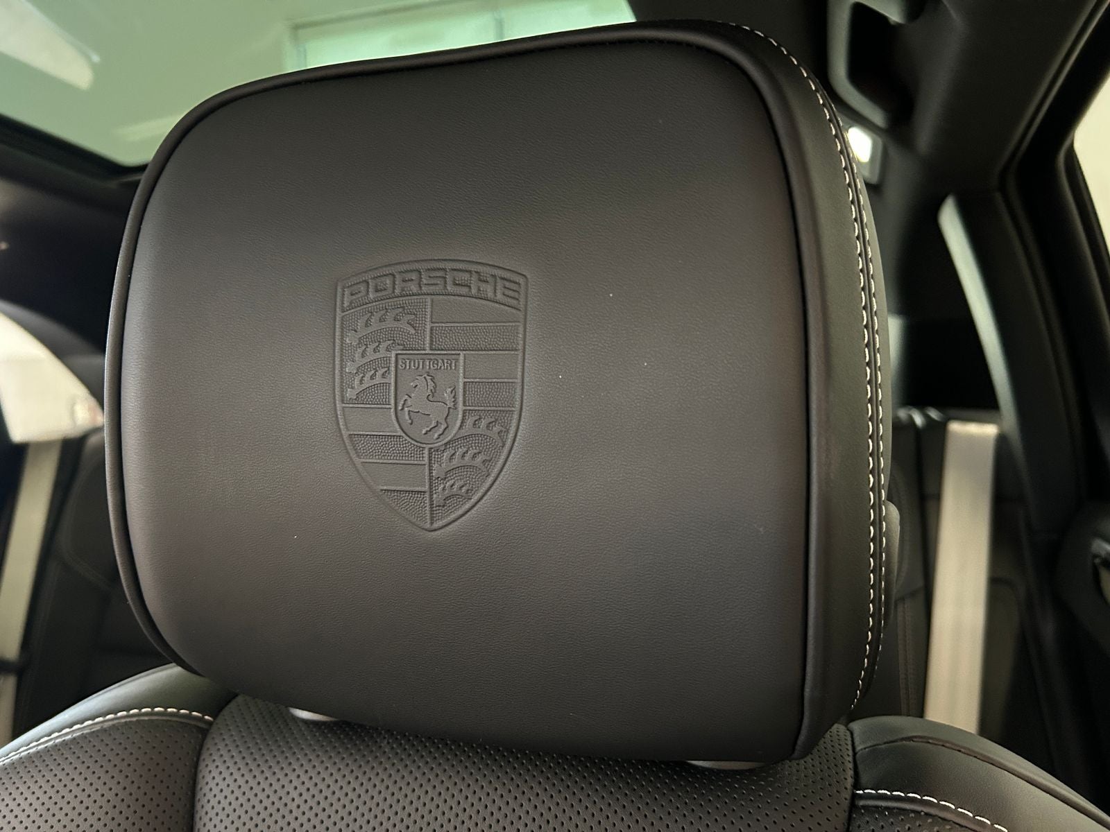 2026 Porsche Macan T