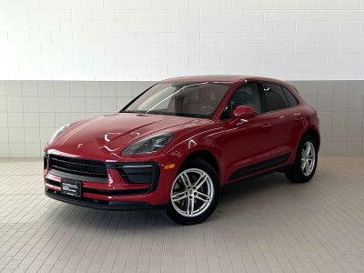 2022 Porsche Macan AWD