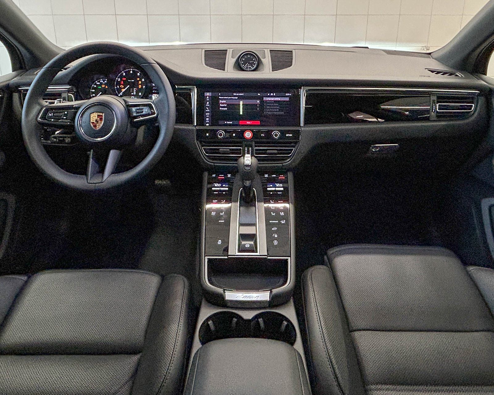 2026 Porsche Macan AWD