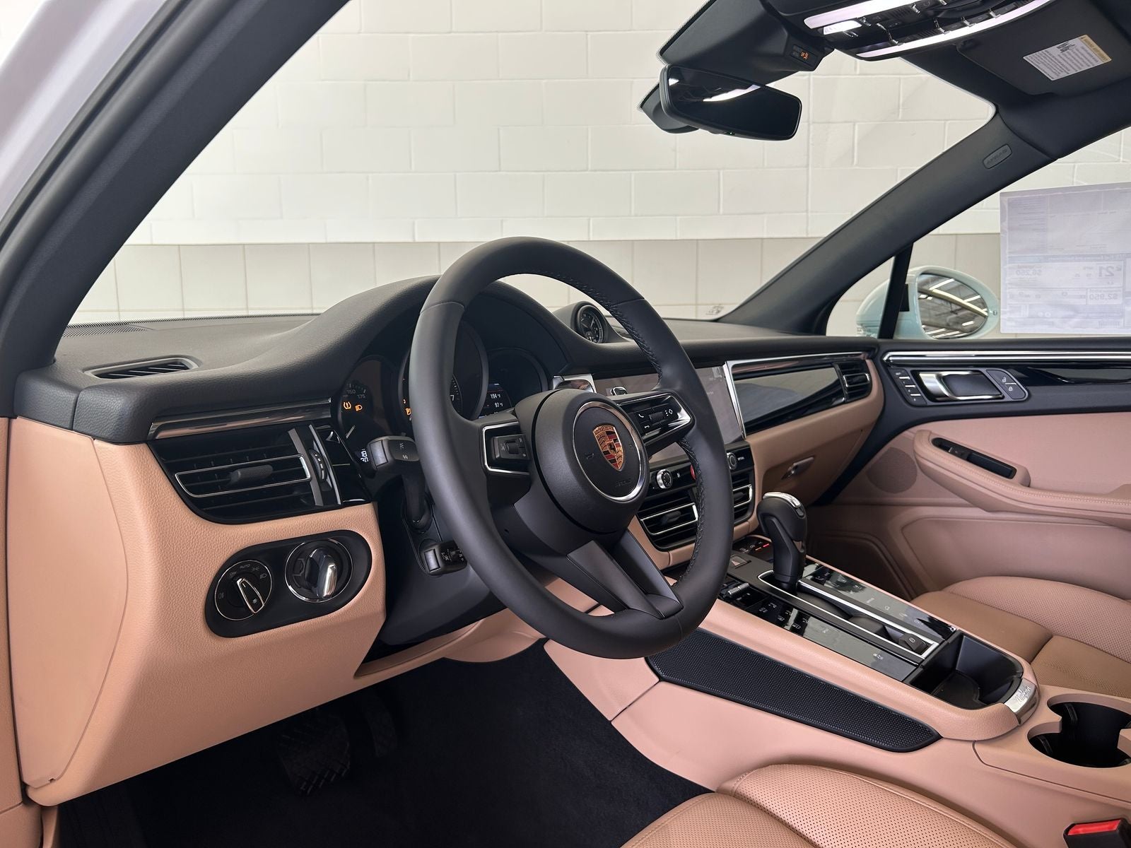 2026 Porsche Macan AWD