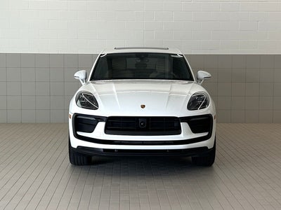 2026 Porsche Macan AWD
