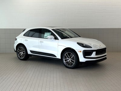 2026 Porsche Macan AWD