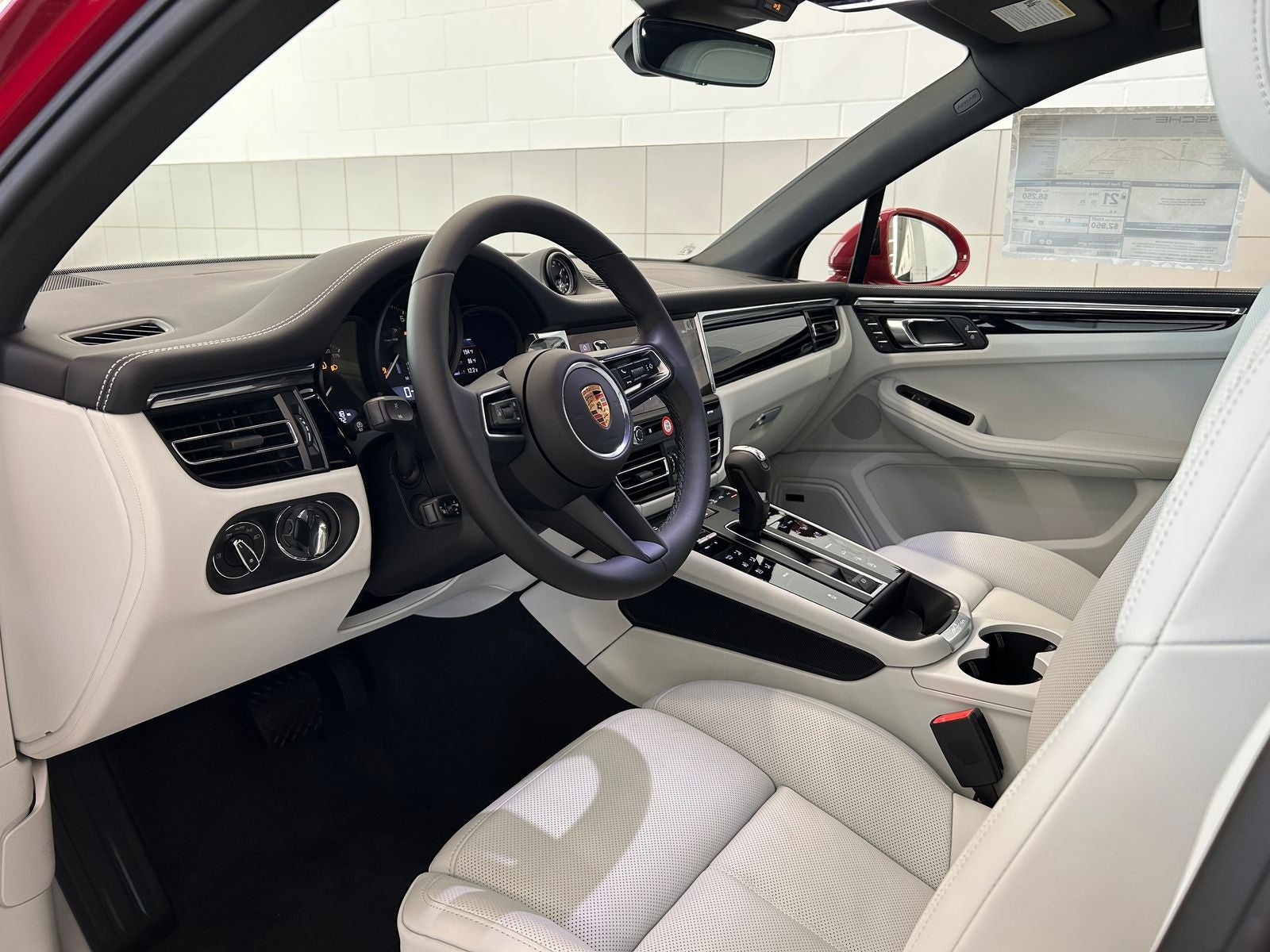 2026 Porsche Macan AWD